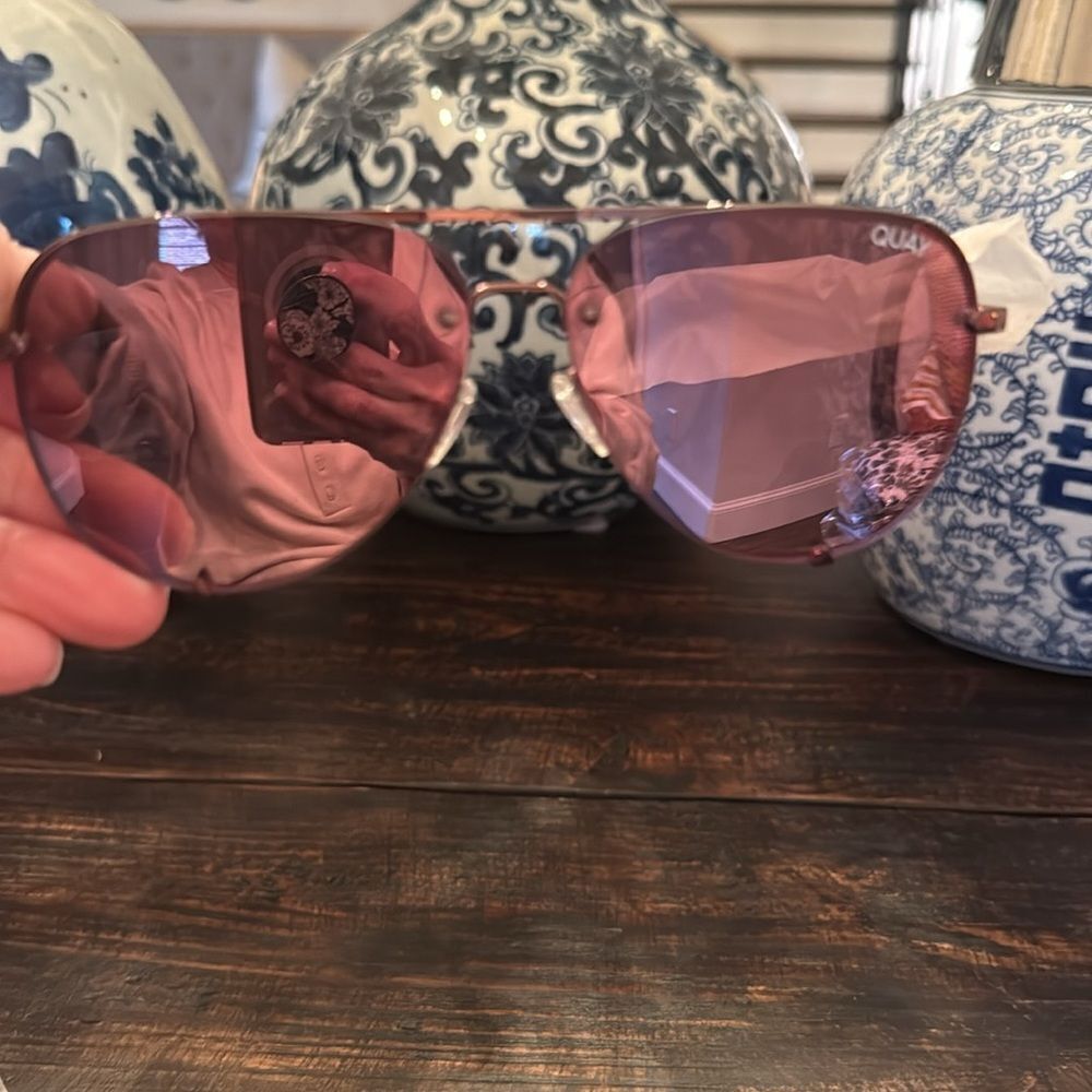 QUAY High Key Sunglasses Bronze Frame Brown Pink Gradient mirrored⭐️ - Picture 8 of 10